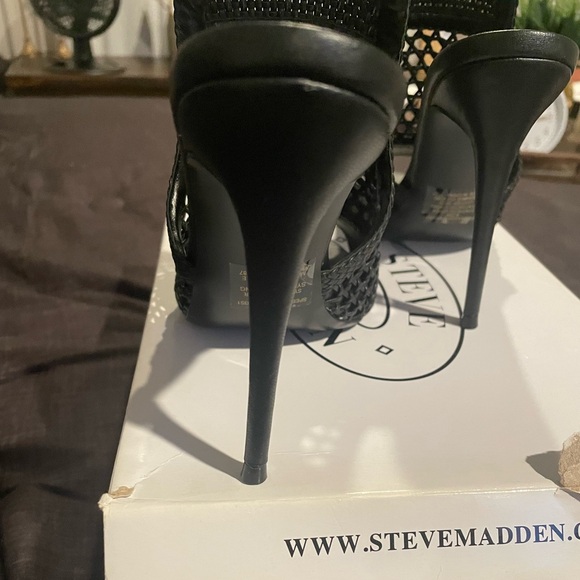 Steve Madden Mule Heels - Picture 7 of 9